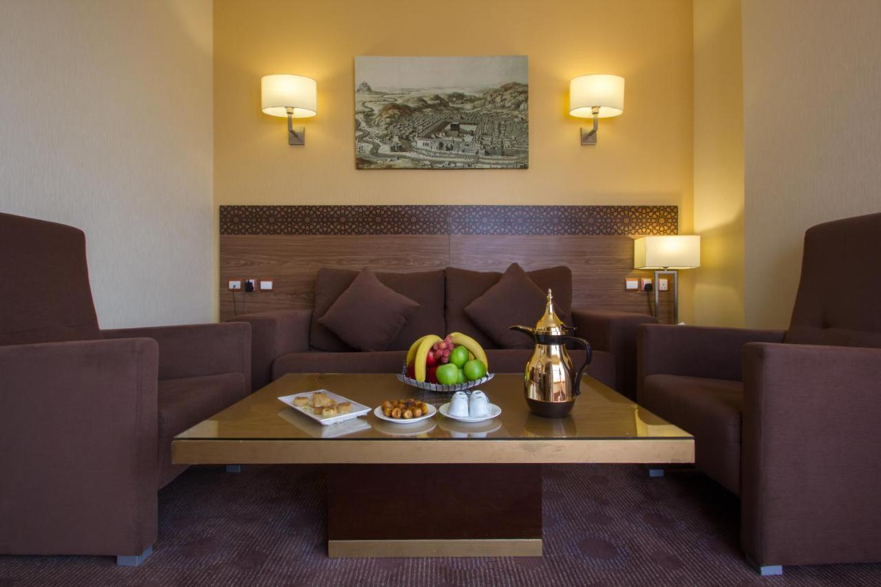 Grand Makkah Hotel Mekke Dış mekan fotoğraf A suite at the hotel